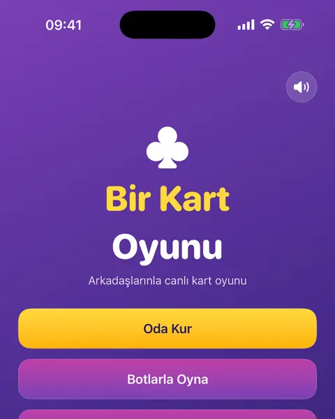 Bir Kart Oyunu ana ekranı: oda kur, botlarla oyna ve herkese açık odalar düğmeleri